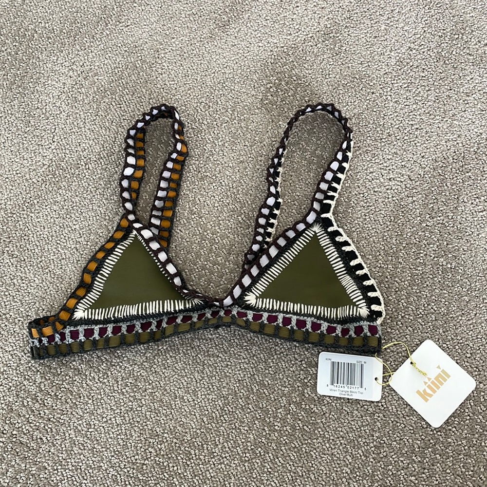 New with tags Kiini Top Olive Green